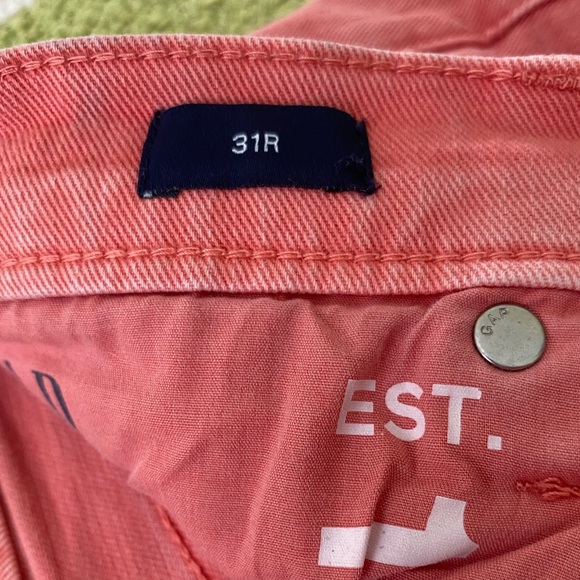 GAP Salmon Jean Shorts - Picture 3 of 4